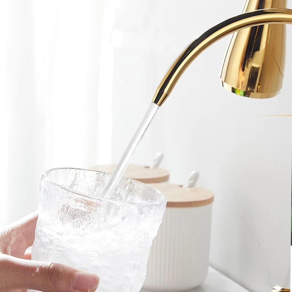 Torneira Gourmet com filtro Dourada e jato extensível - foto do produto 9