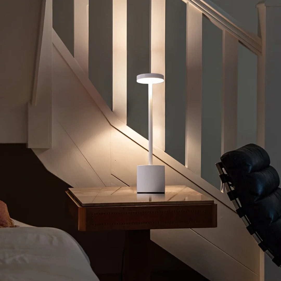 luminária para escrivaninha,
luminária de mesa quarto,
luminária de mesa led,
luminária de mesa escritório,
luminaria para estudo,
luminaria escritorio,
luminaria de mesa sem fio,
Luminaria de Mesa,
abajur mesa,
Abajur de Mesa Recarregável Sem fio Decorativo,
Abajur de Mesa Recarregável Sem fio,
Abajur de Mesa Decorativo,
Abajur de Mesa,