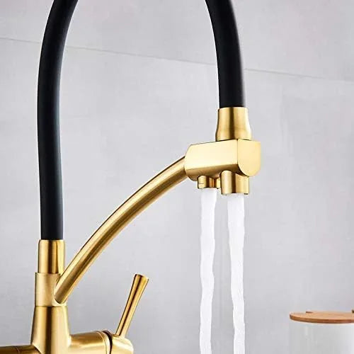 Torneira com filtro para cozinha em latão dourado escovado