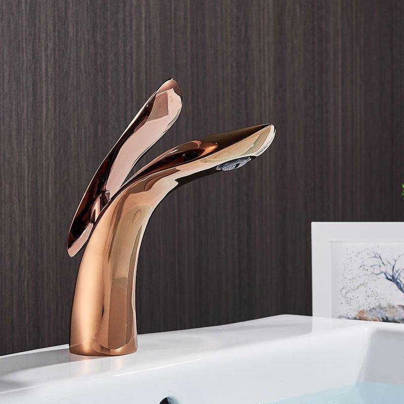 torneira banheiro, torneira do banheiro, torneira de pia banheiro, torneira gourmet banheiro, torneira gourmet preta, torneira preta banheiro, torneira monocomando banheiro,