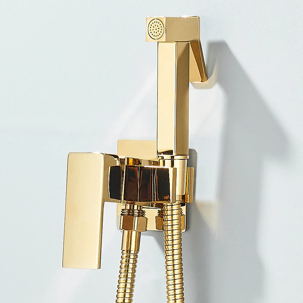 Ducha Higiênica Água Quente e Fria Para Banheiro Moderno — Dourado