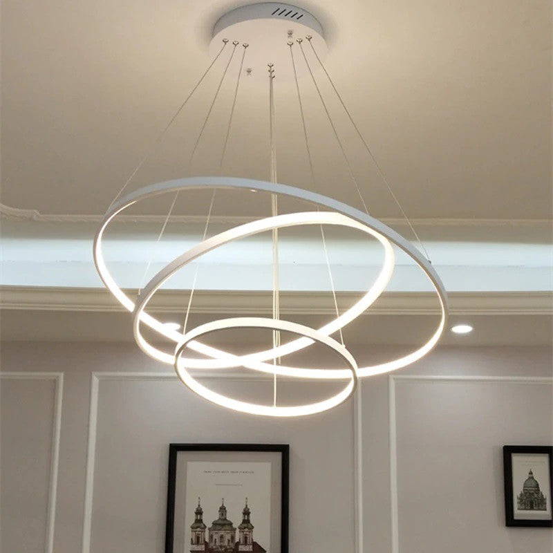 lustre, 
lustre para sala,
luminaria pendente,
luminária de teto,
lustre para quarto,
pendente para quarto,
pendente para sala,
luminária pendente,
lustre anel,
pendente aneis,
pendente,