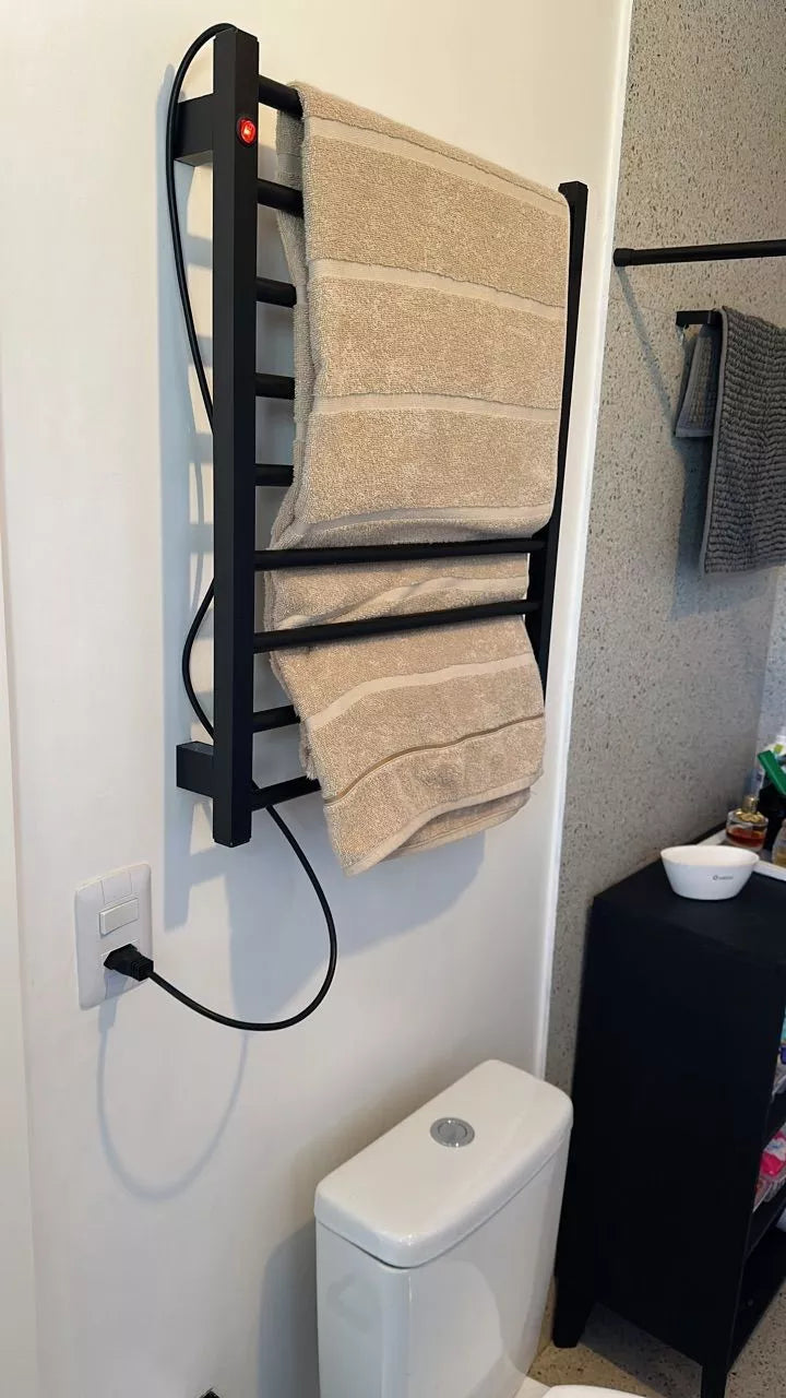 toalheiro térmico,
toalheiro termico preto,
toalheiro termico inox,
toalheiro termico fio oculto,
toalheiro preto,
toalheiro para banheiro,
toalheiro eletrico 220v,
toalheiro eletrico,
toalheiro aquecido,
Toalheiro,
secador de toalhas elétrico,
porta toalha banheiro,
aquecedor toalhas,