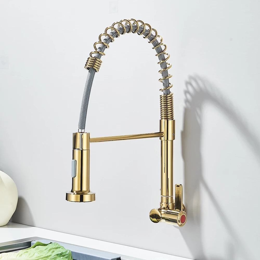 Torneira De Parede Para Cozinha Gourmet Flexível — Dourado