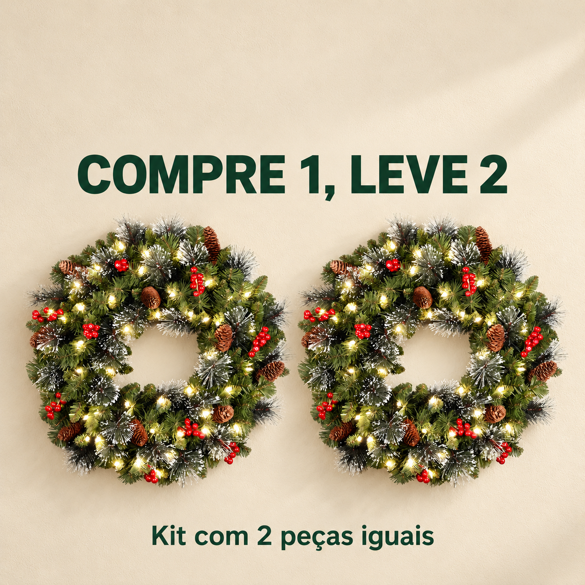 Kit com duas guirlandas de Natal iguais com LED, pinhas e bagas. Oferta COMPRE 1, LEVE 2.