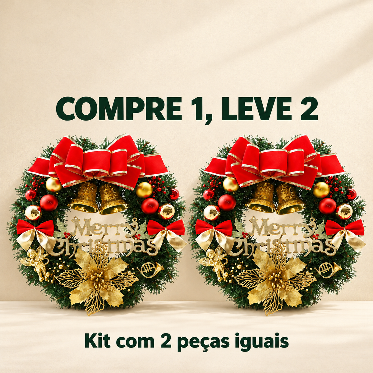 Kit com duas guirlandas de Natal vermelhas e douradas iguais com sinos e placa Merry Christmas. Oferta COMPRE 1, LEVE 2.