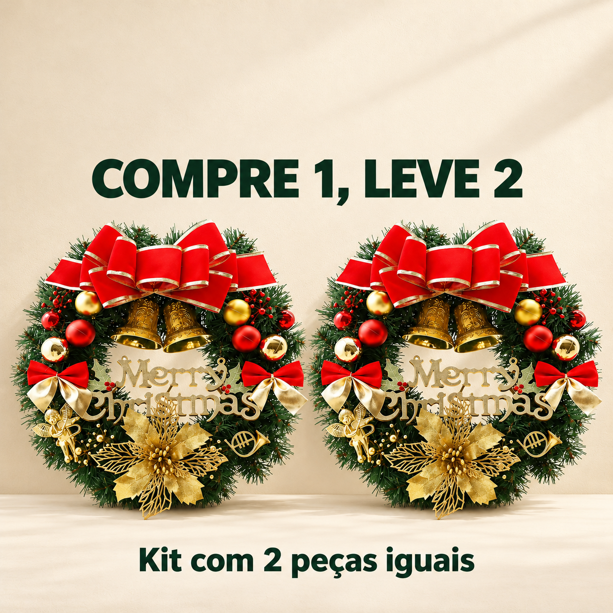 Kit com duas guirlandas de Natal vermelhas e douradas iguais com sinos e placa Merry Christmas. Oferta COMPRE 1, LEVE 2.