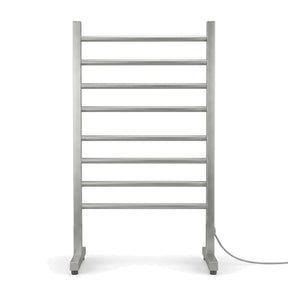 Toalheiro termico eletrico prata com base de chao e oito barras em fundo branco
