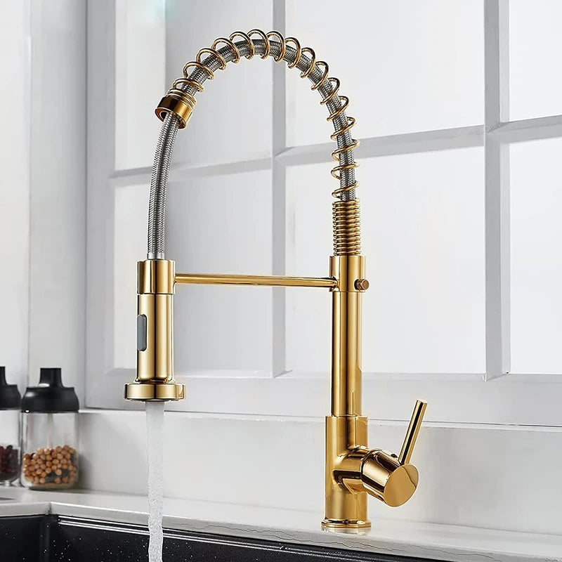 Torneira Gourmet Cozinha Com Extensor Quente e Frio — Dourado