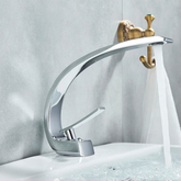 Torneira para banheiro Luxury Cromada quente e fria - foto do produto 1