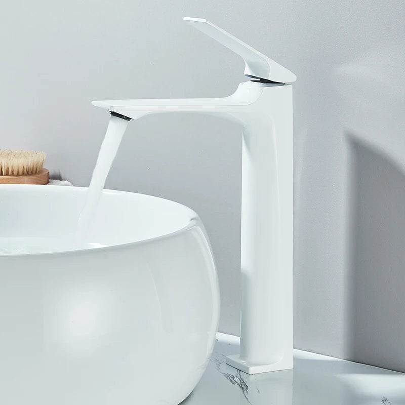 torneira banheiro, torneira do banheiro, torneira de pia banheiro,  torneira gourmet banheiro,